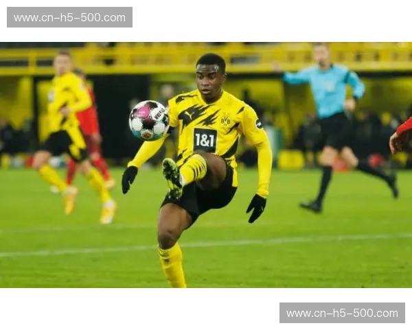 俄超战术师：把战术写成艺术的教练